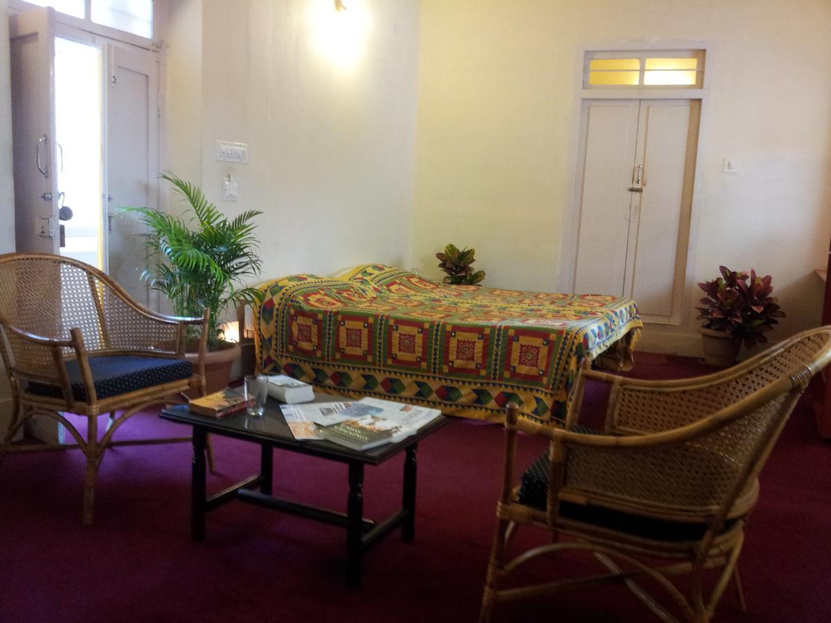 Hotel Maurya ไมซอร์ ภายนอก รูปภาพ